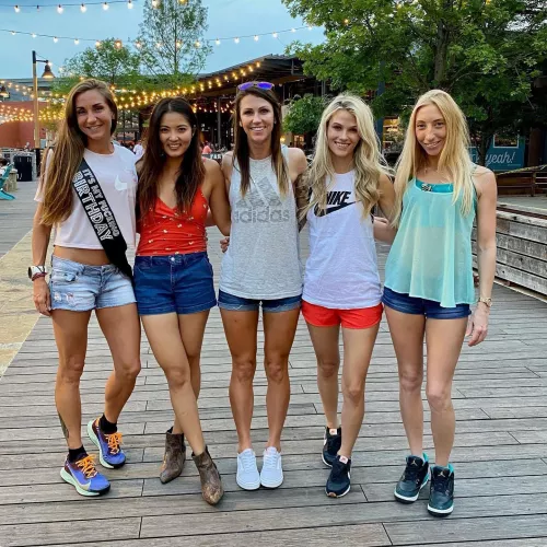 [5] Athletic friends by CraggerJack1775