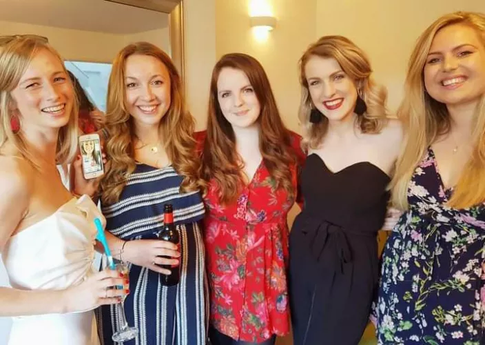 5 British friends by bnbb2020