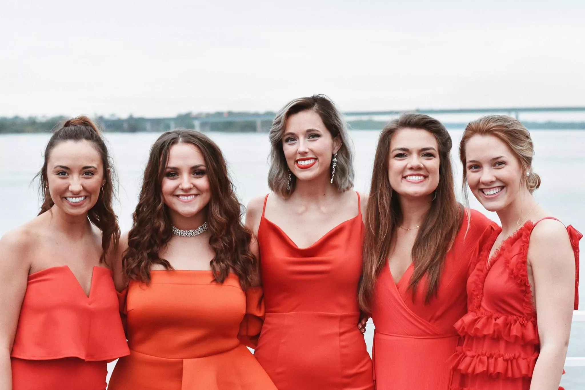 [5] Ladies in Red posted by hybridchicken2000