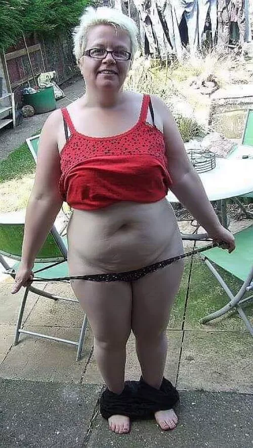 5 say yes ile post full nude by riz1967