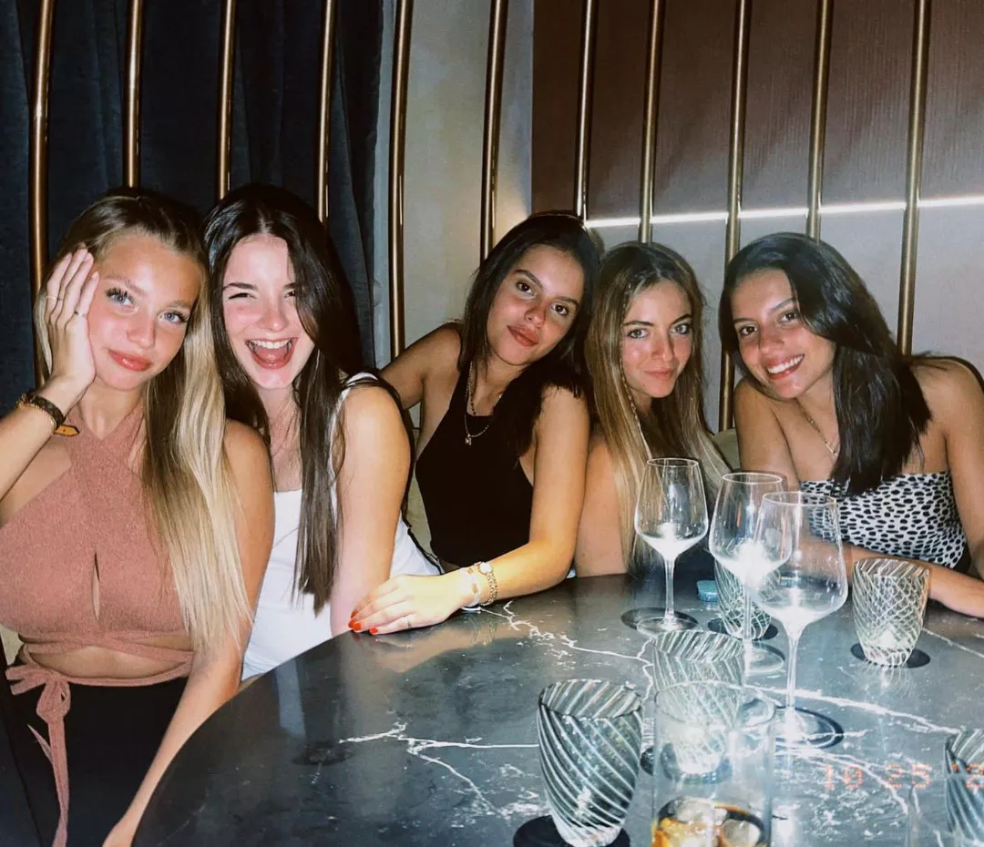 [5] Which one? posted by Careless-Reindeer900