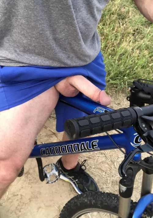 [50] wanna ride? by 71Bones