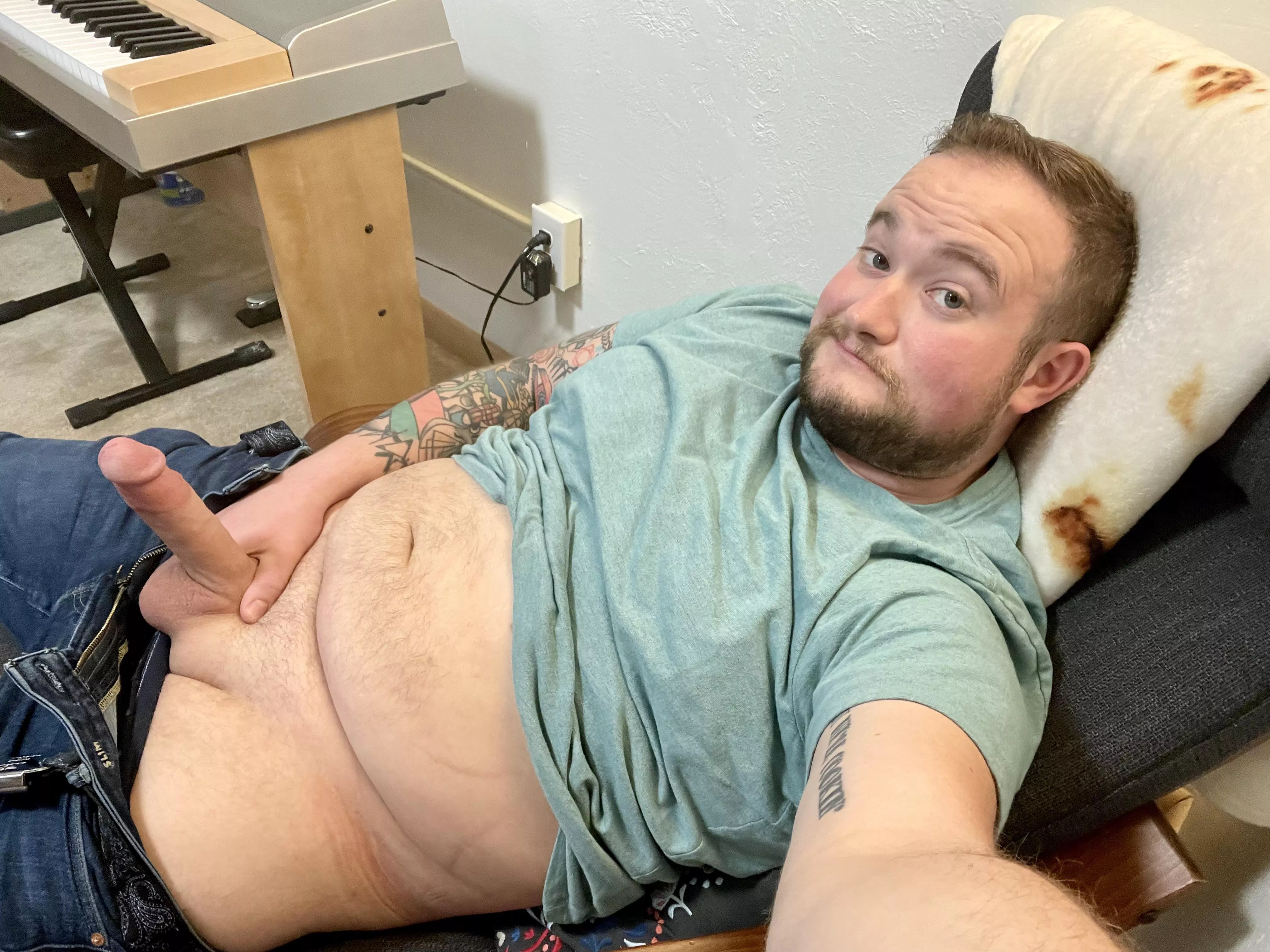 5:00 cannot come soon enough… posted by secondmaus