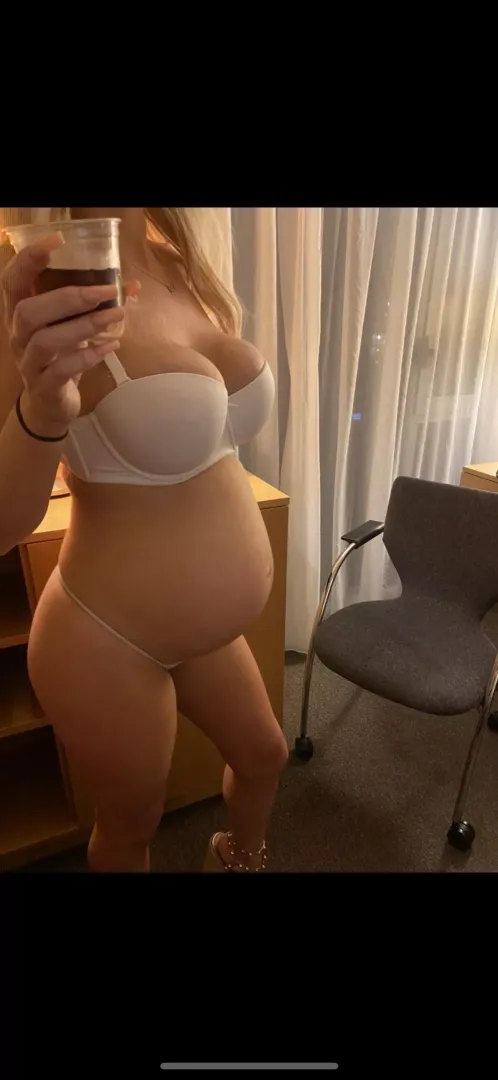 5’1 petite pregnant. 7 months. by Candy-Fast