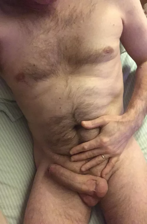 [55] Any love for married dads? by Dadcantstayaway