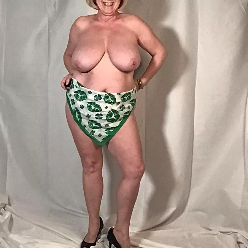 57F - Happy St. Patrick’s Day! posted by CurvyGILF4Fun