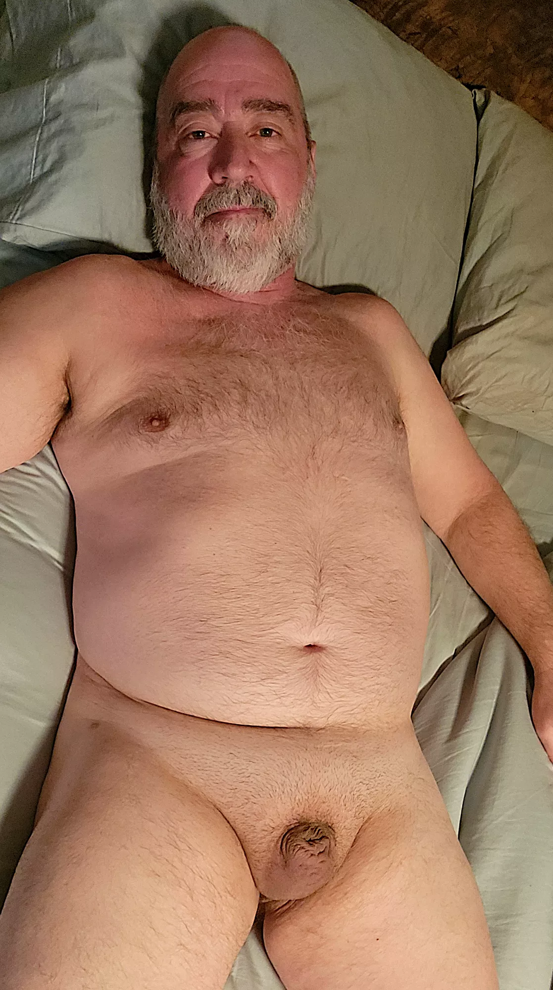 [58] Good Night to All My Tiny & Innie Dick Brothers! posted by MasterChiefTommyD