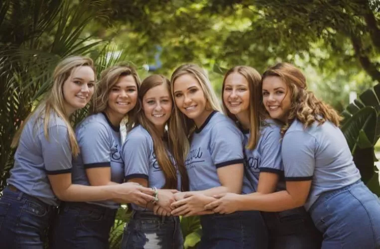 [6] Bridesmaids by hybridchicken2000