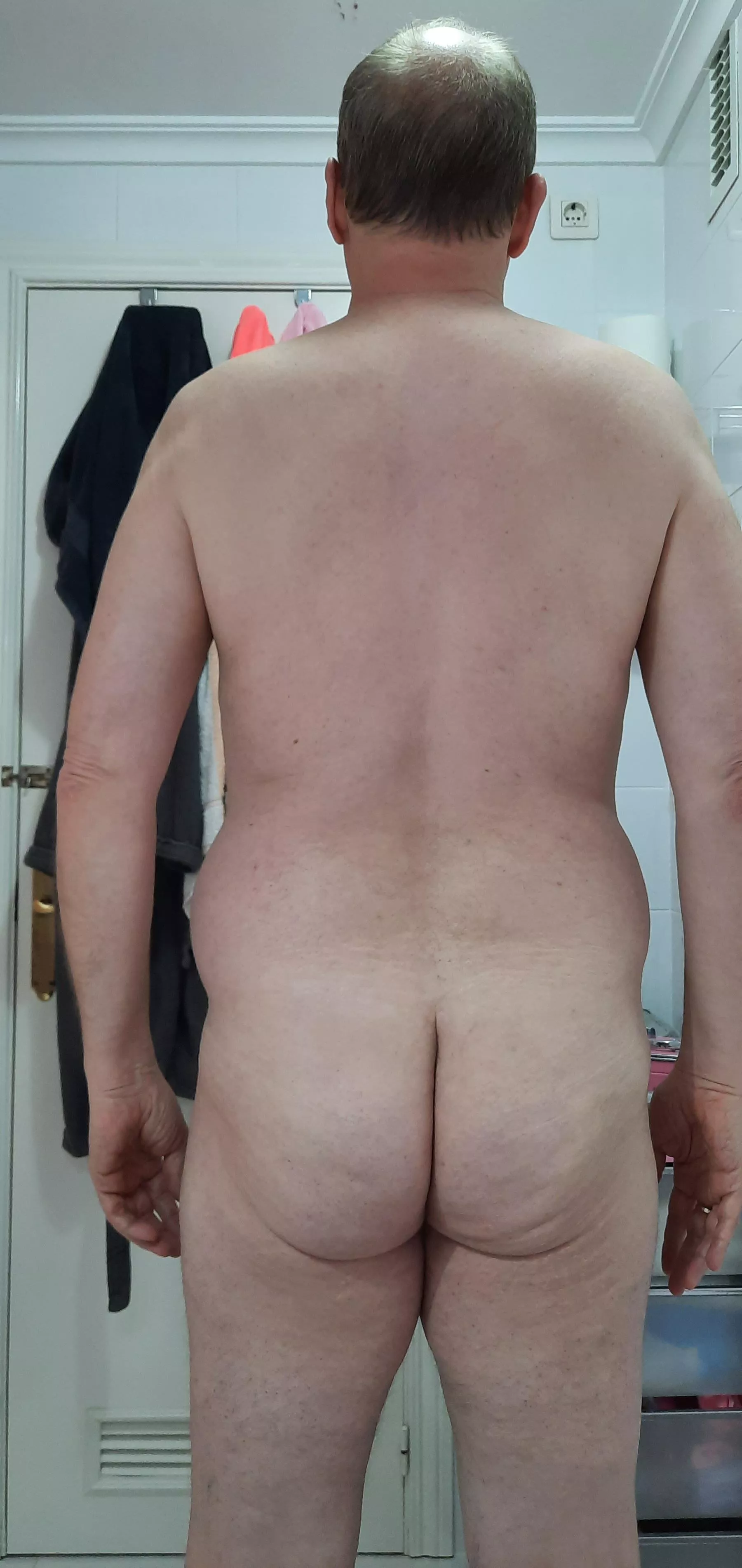 (60) Just me again....stark naked posted by justme7137