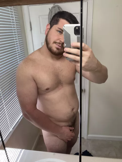 6’3 270lbs of teddybear by IcyWang