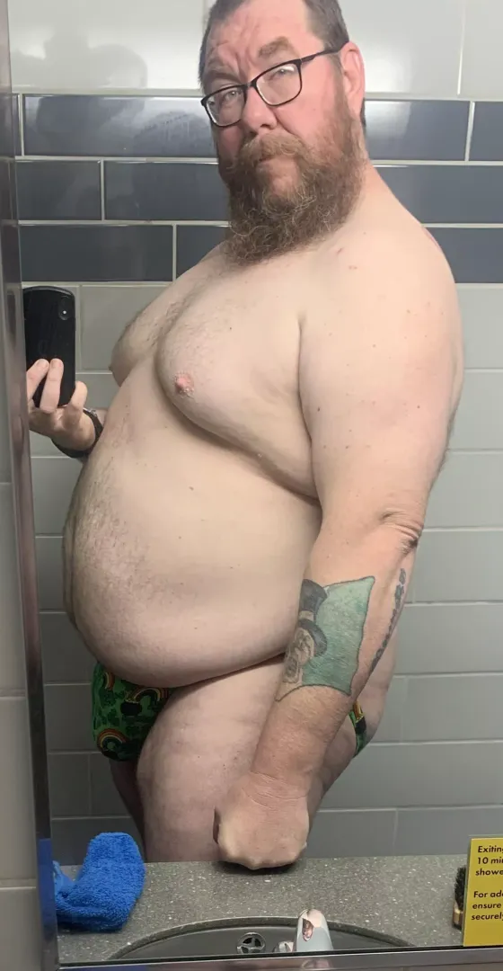 6’8” 400lbs trying to lose 50lbs but not bad the way it is. by BeardedNBig80