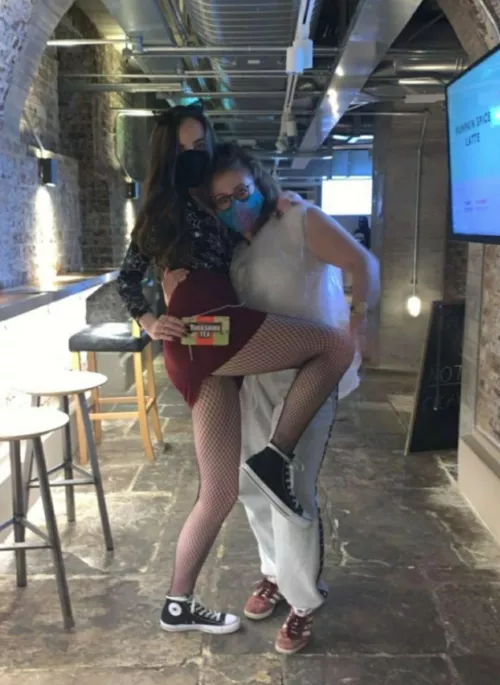 6foot tall by qwertyazir