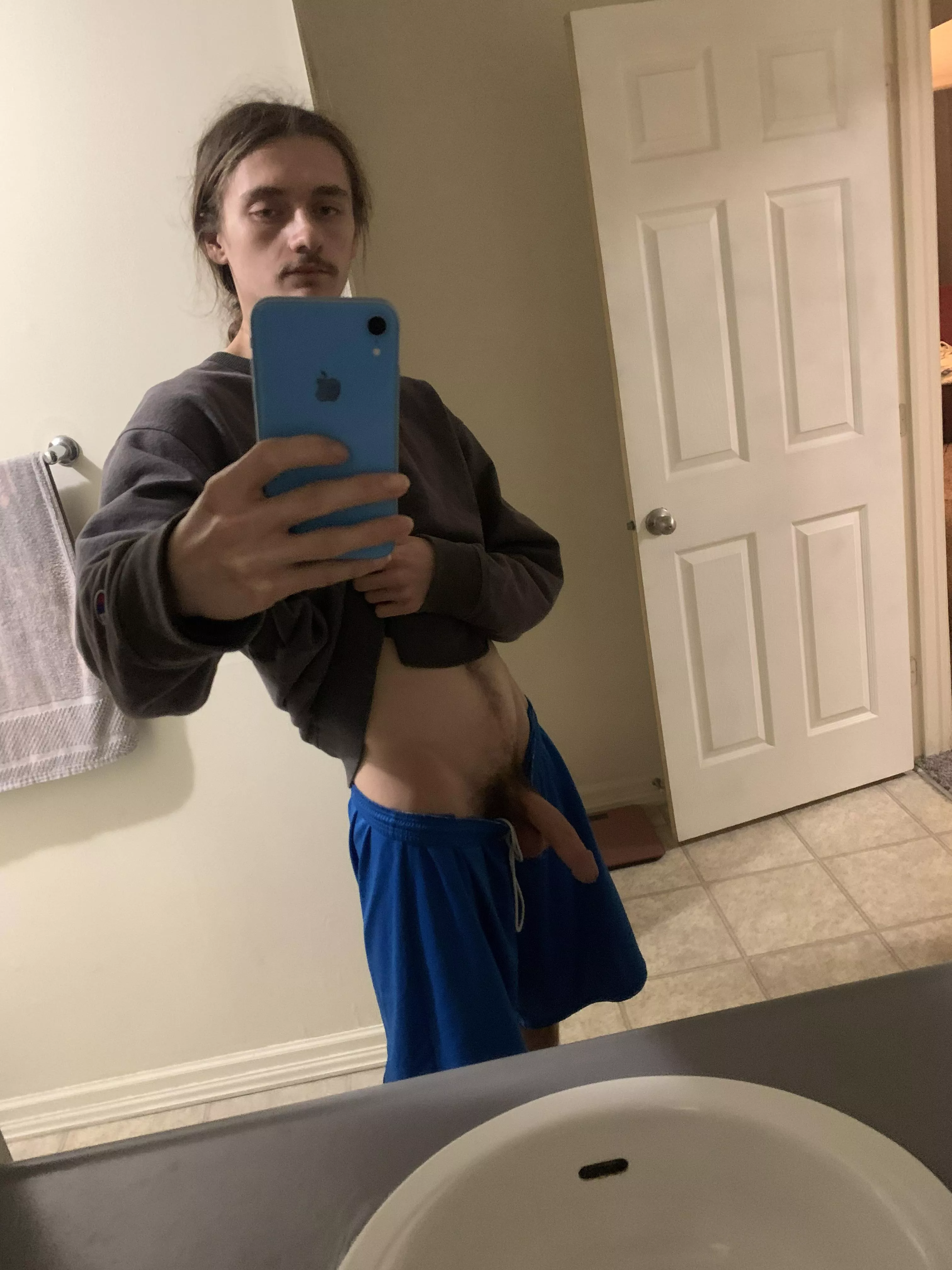 6ft 130lbs 21yrs old soft BWC posted by rylebobOF