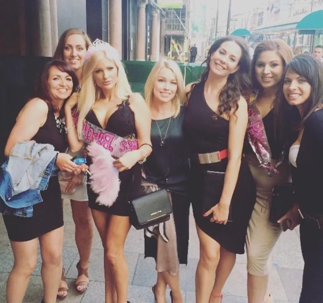 [7] pick one, Cardif sluts, one of them cuckold posted by sobocinsiu87