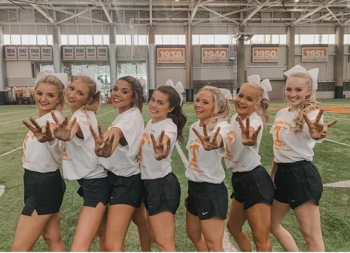 [7] Tennessee Univ. Cheerleaders posted by Resident-Low-2261