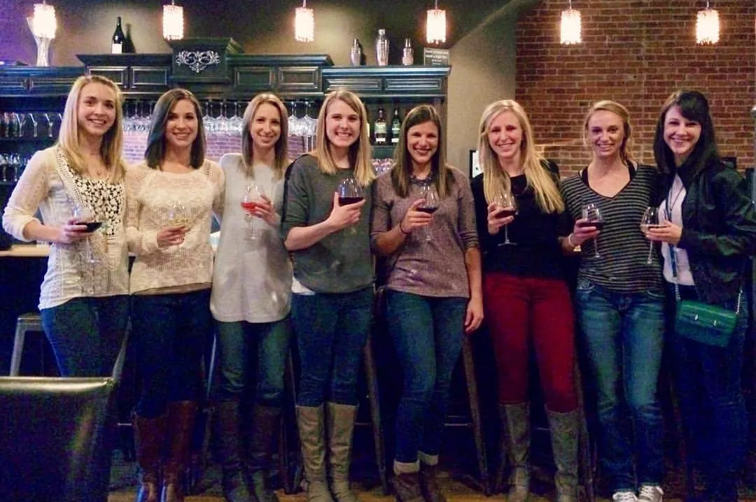 [8] Wine Night posted by tonysm2131