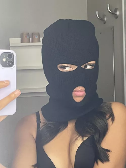 A bad bad brunette 😝 by nissapleasure