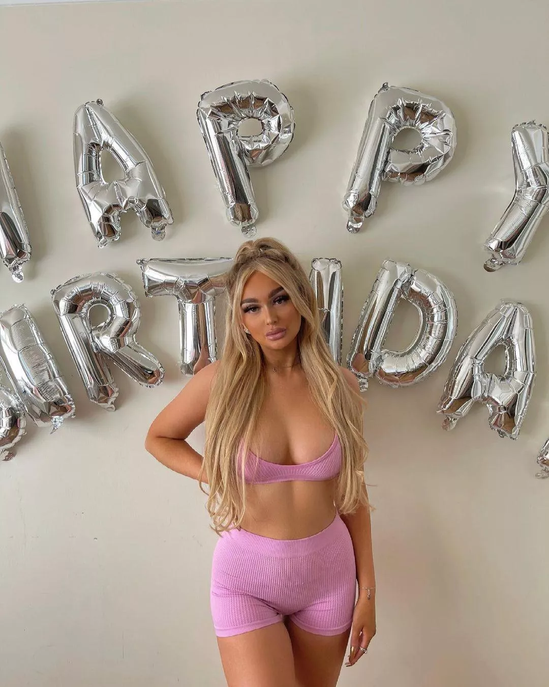 A birthday to remember 🔥 posted by WankersParadise