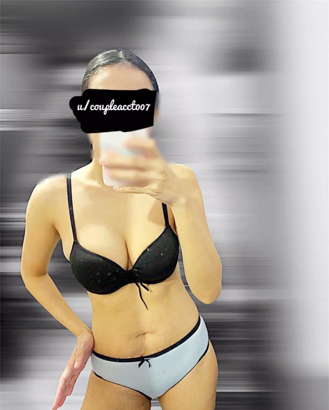 A client invited me [f]or dinner. Now we're in his room. 😚 posted by coupleacct007