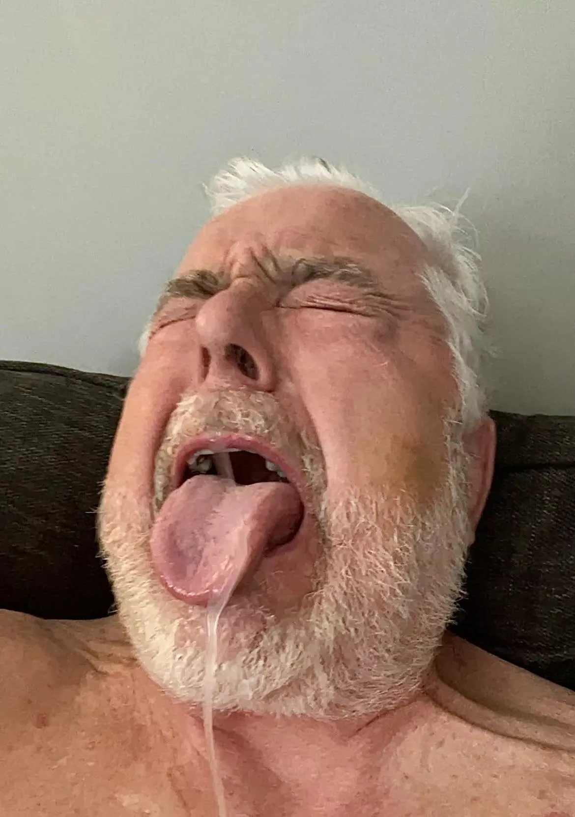 A Cumslut needs to be fed! posted by subpleezr