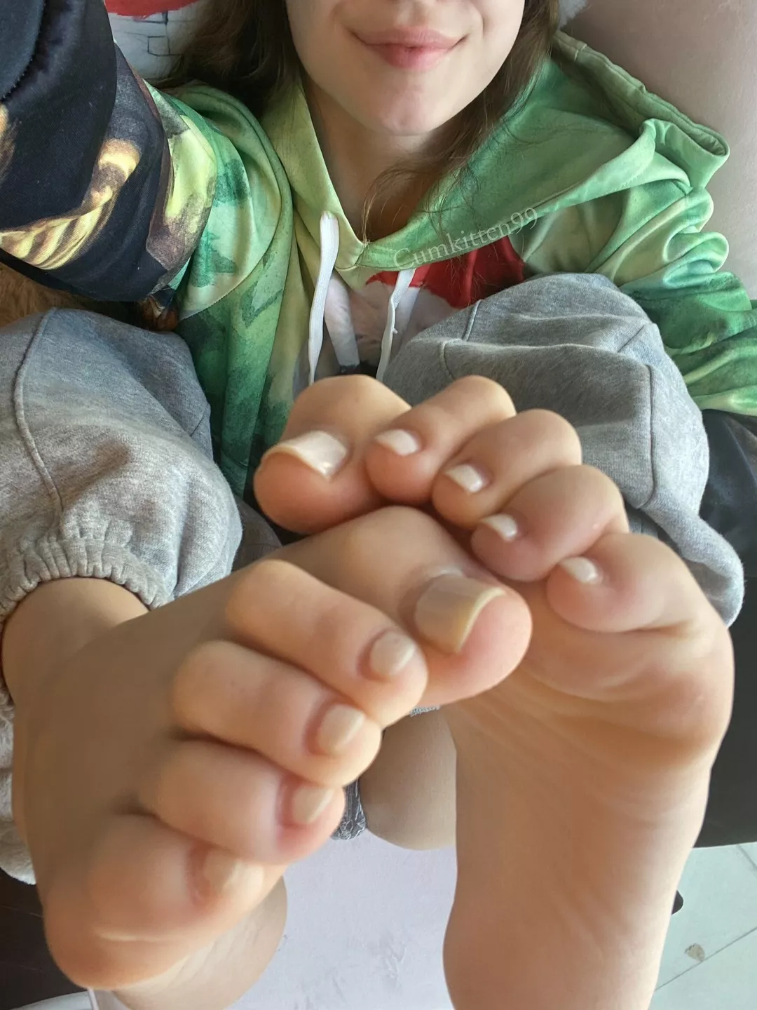 A different view for you 😋 posted by Cumkitten-99