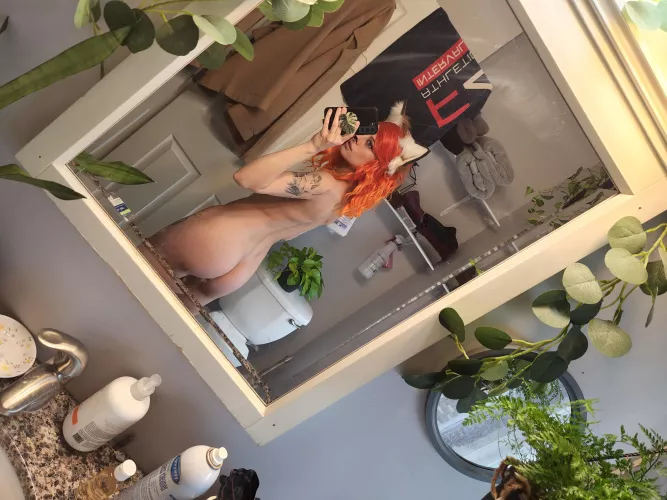 a [f]oxy booty for your evening by LayneeDivinee