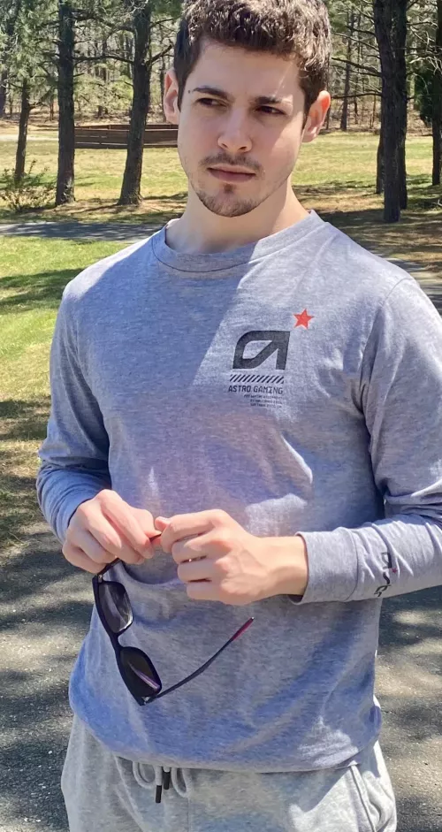 A gamer goes outside for once (me) by casscagex