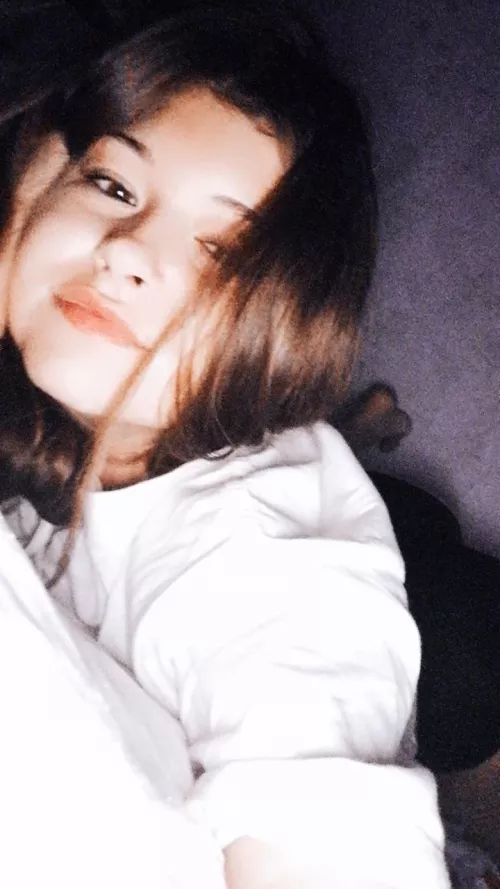 A happy and sexy girl is waiting for you😍🦋 by Mialina_aks