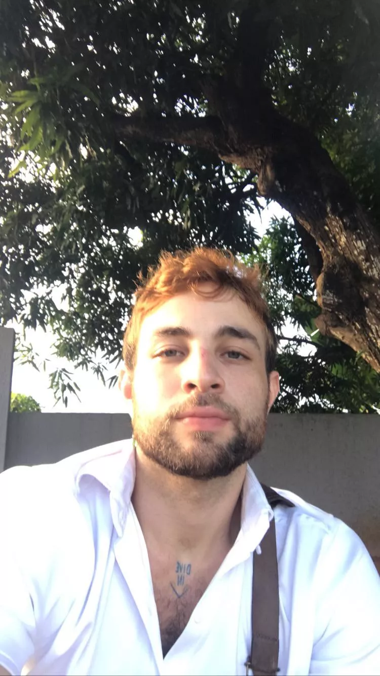 A hi from far far away... 🌅 posted by Adrian_Bott