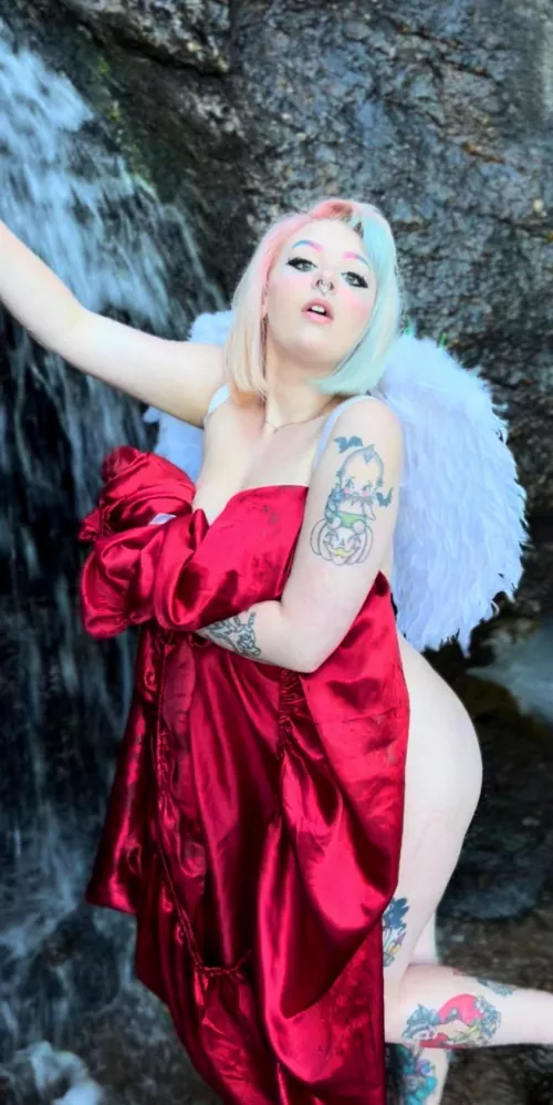 A little angelic tease 😈 (a shoot I did prior to me shaving my head) by Really_Mahwee