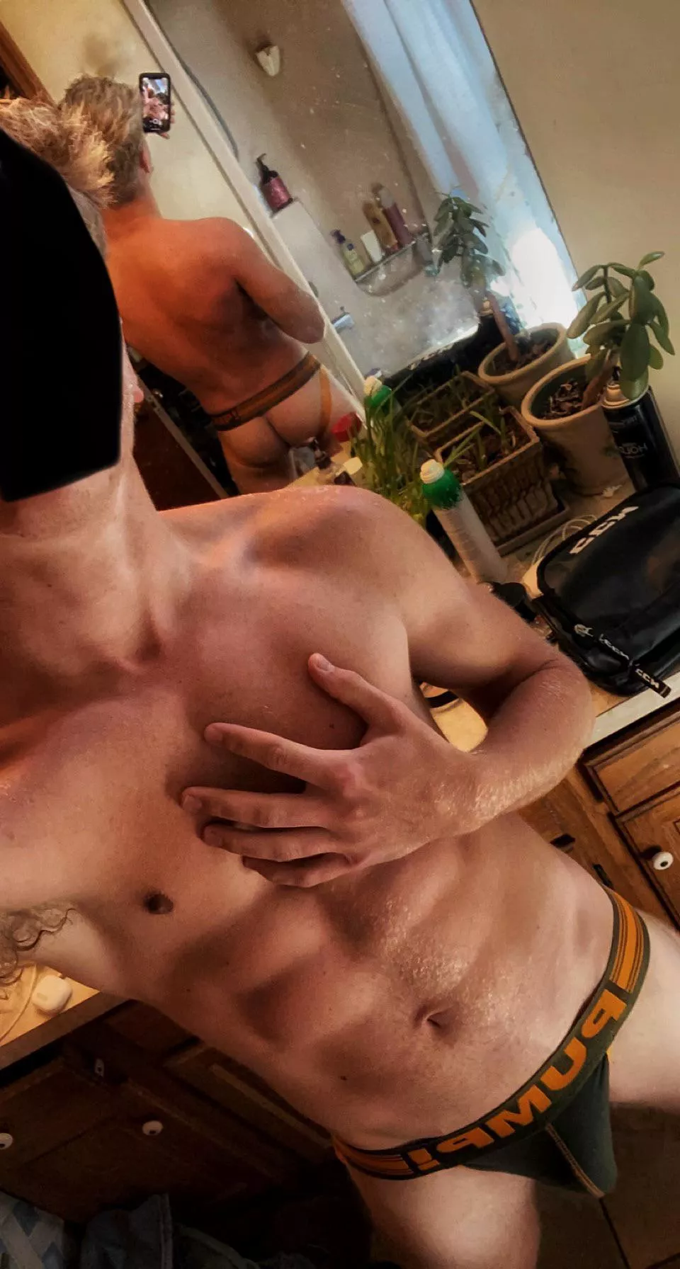 A little gift from one of my fuckbuddies😈 posted by sadnessturnsmeoff