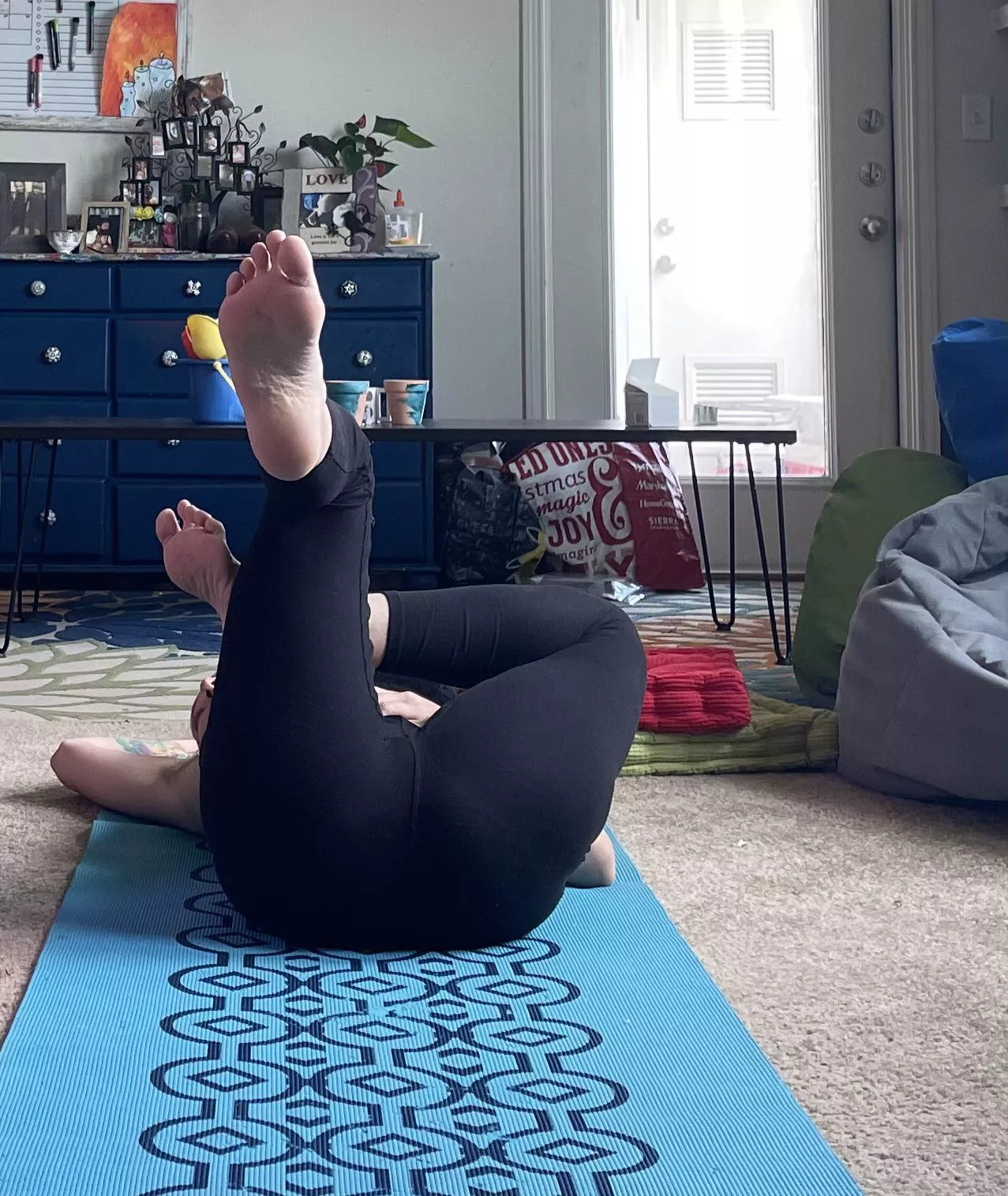 A little lower back work & panty lines posted by Camilla_does_cosplay