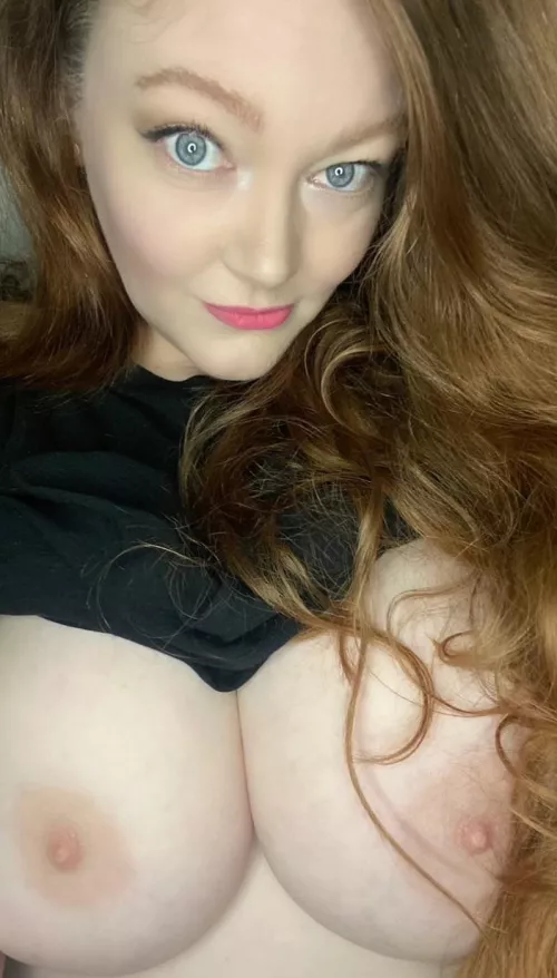 A little Monday flash :) by Toyrobot2285