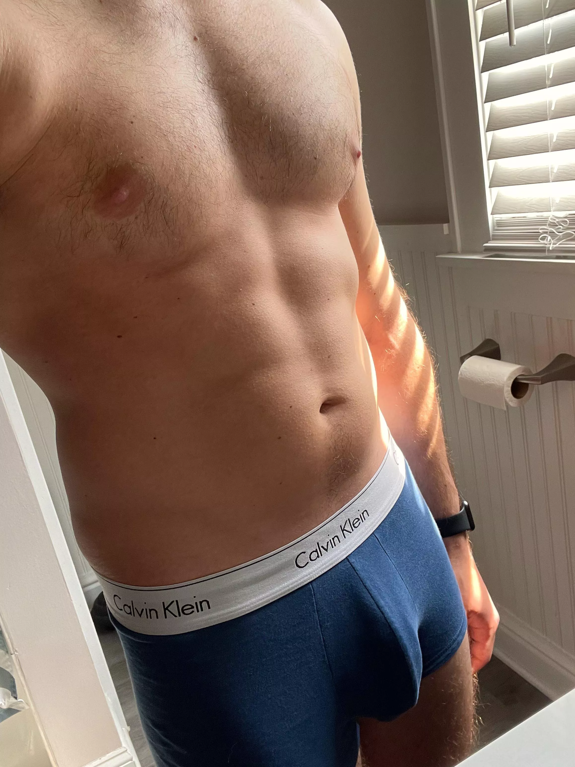 A little morning bulging for y’all. posted by swelling_situation