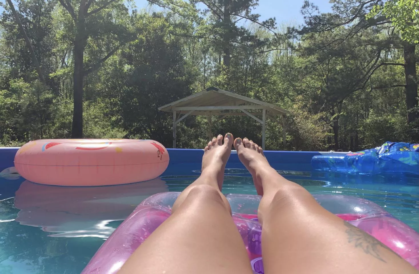 A little pool time 😉 posted by Stonerbabe26