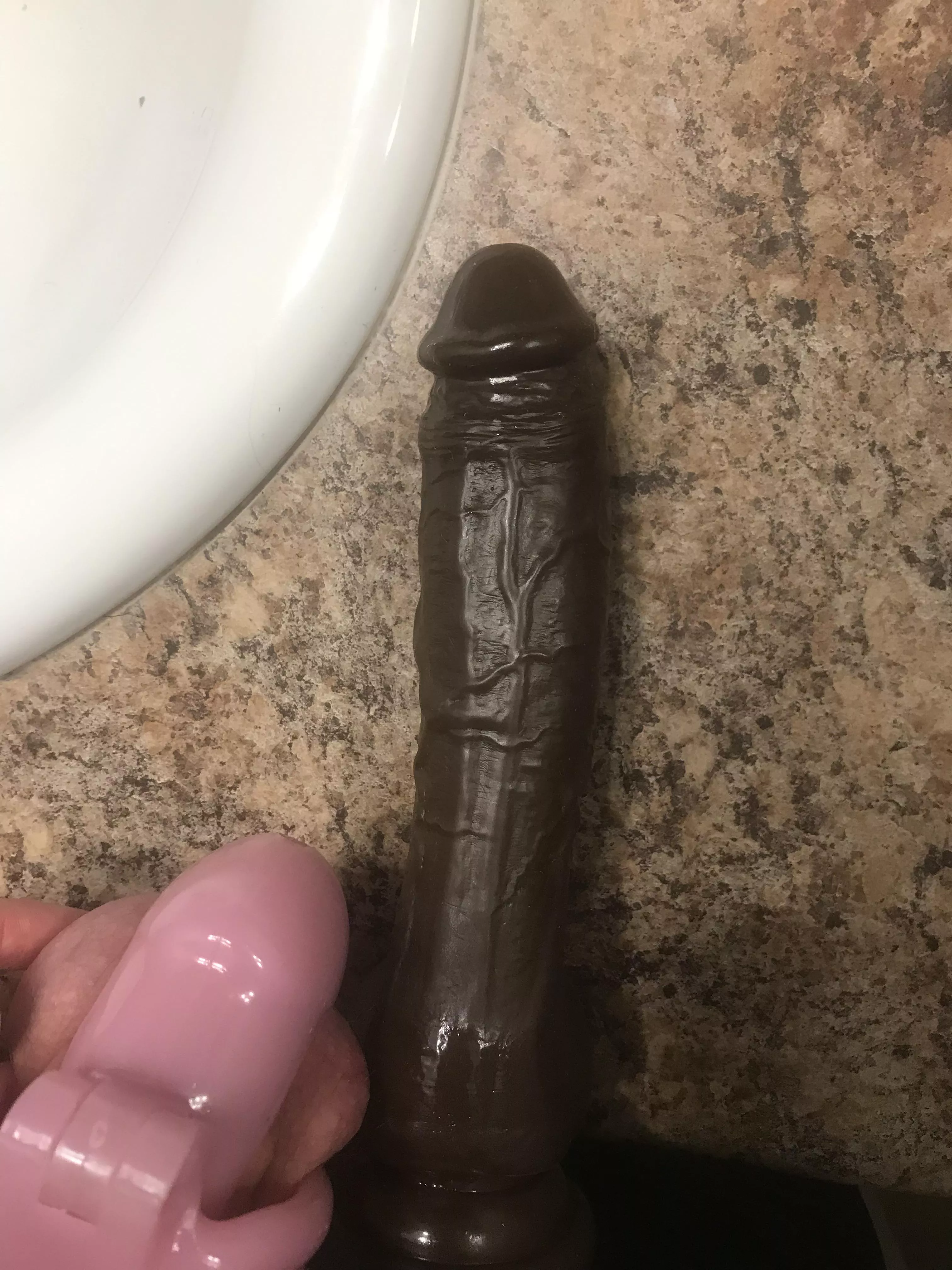 A little size comparison posted by Haileyy_Alexis