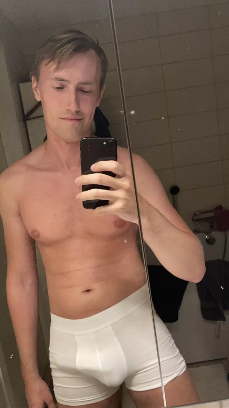 a little something posted by ugotmeweeak