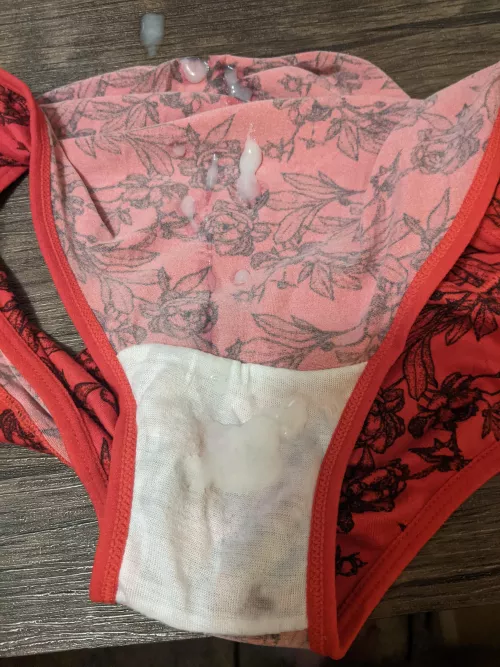 A load for mom. by secretlyintothis