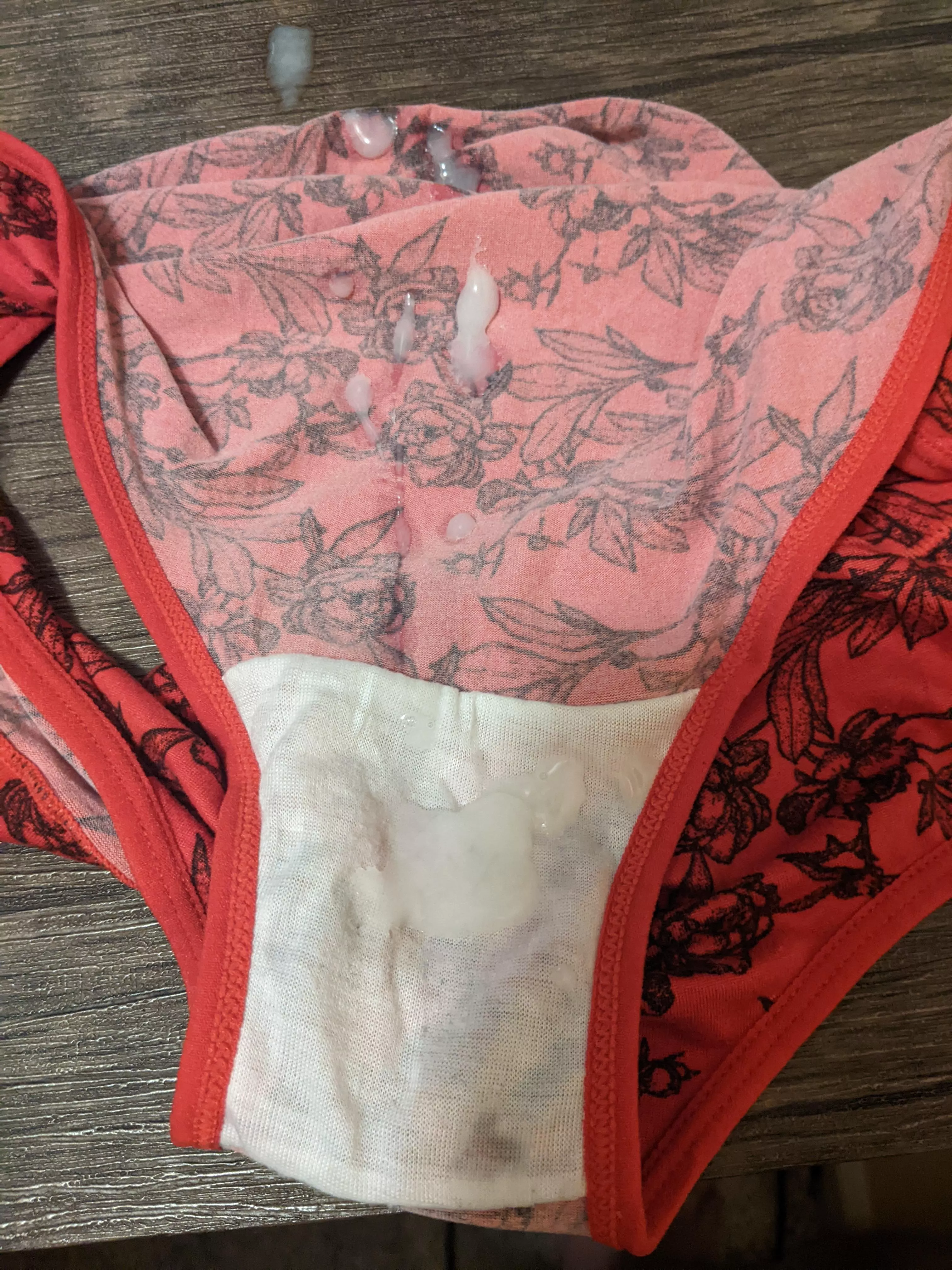 A load for mom. posted by secretlyintothis