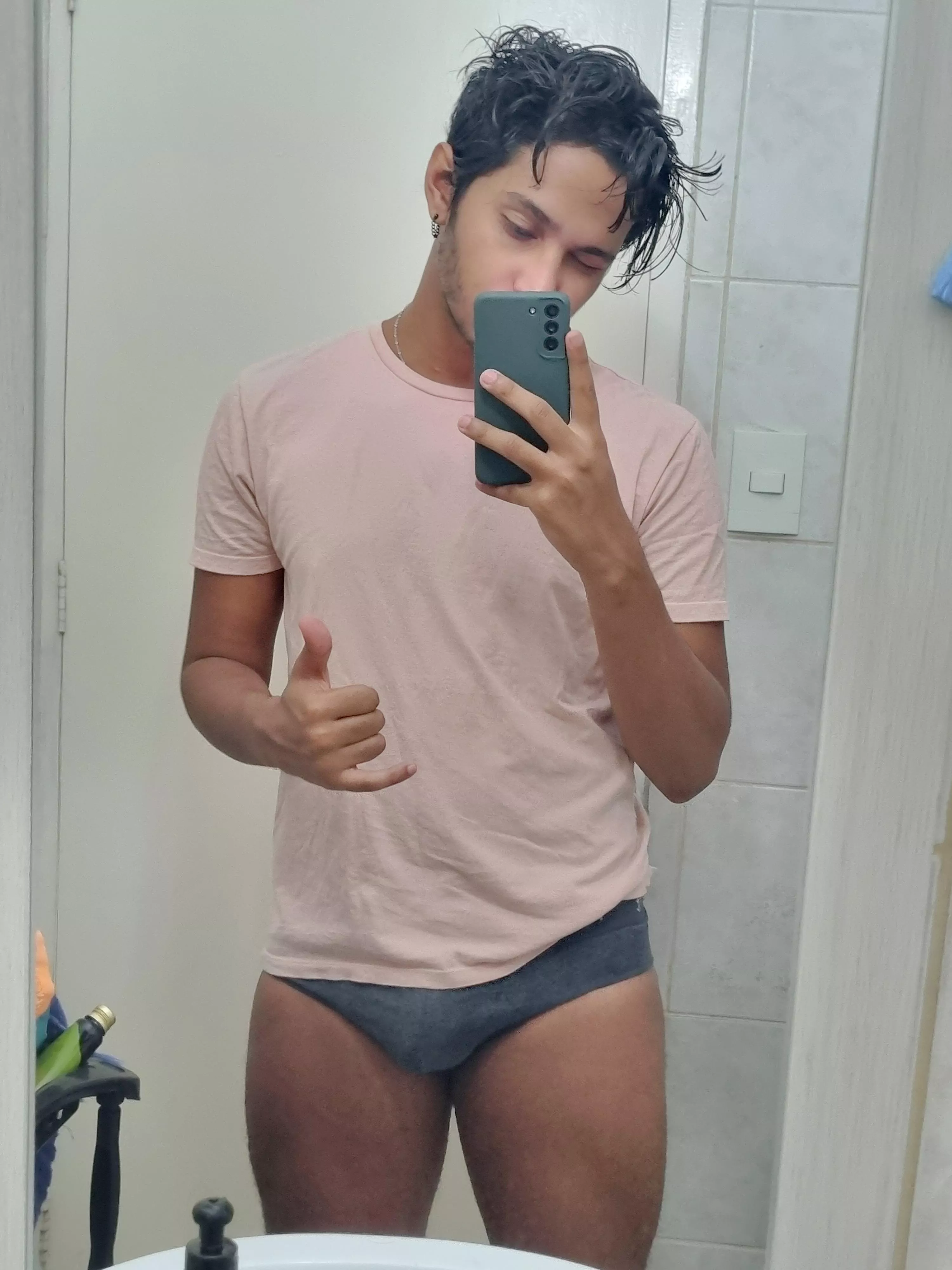 a photo after loosing 20 times in apex:( posted by halfmcbr