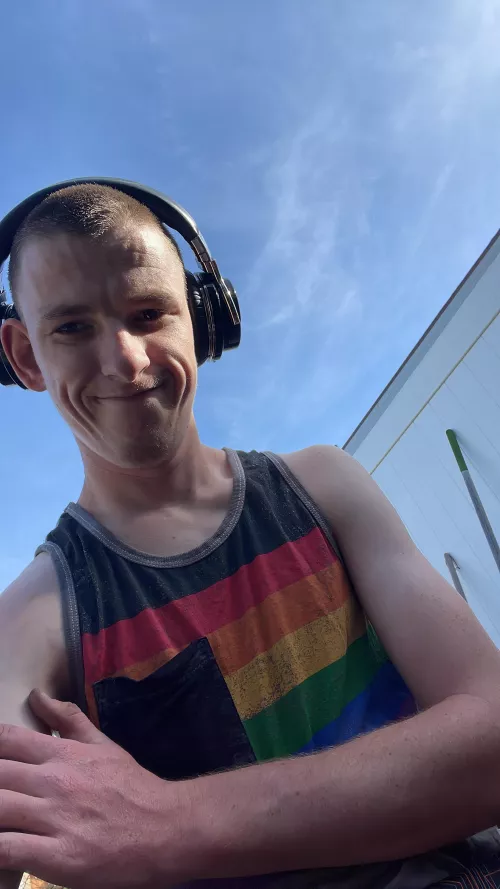 A pic from earlier today, after pulling enormous weeds by Rangerben1