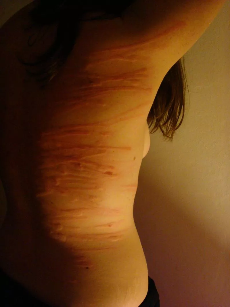 A pretty disobedient submissive, who will remember not to disobey her master. I like candlelight. posted by Folgort