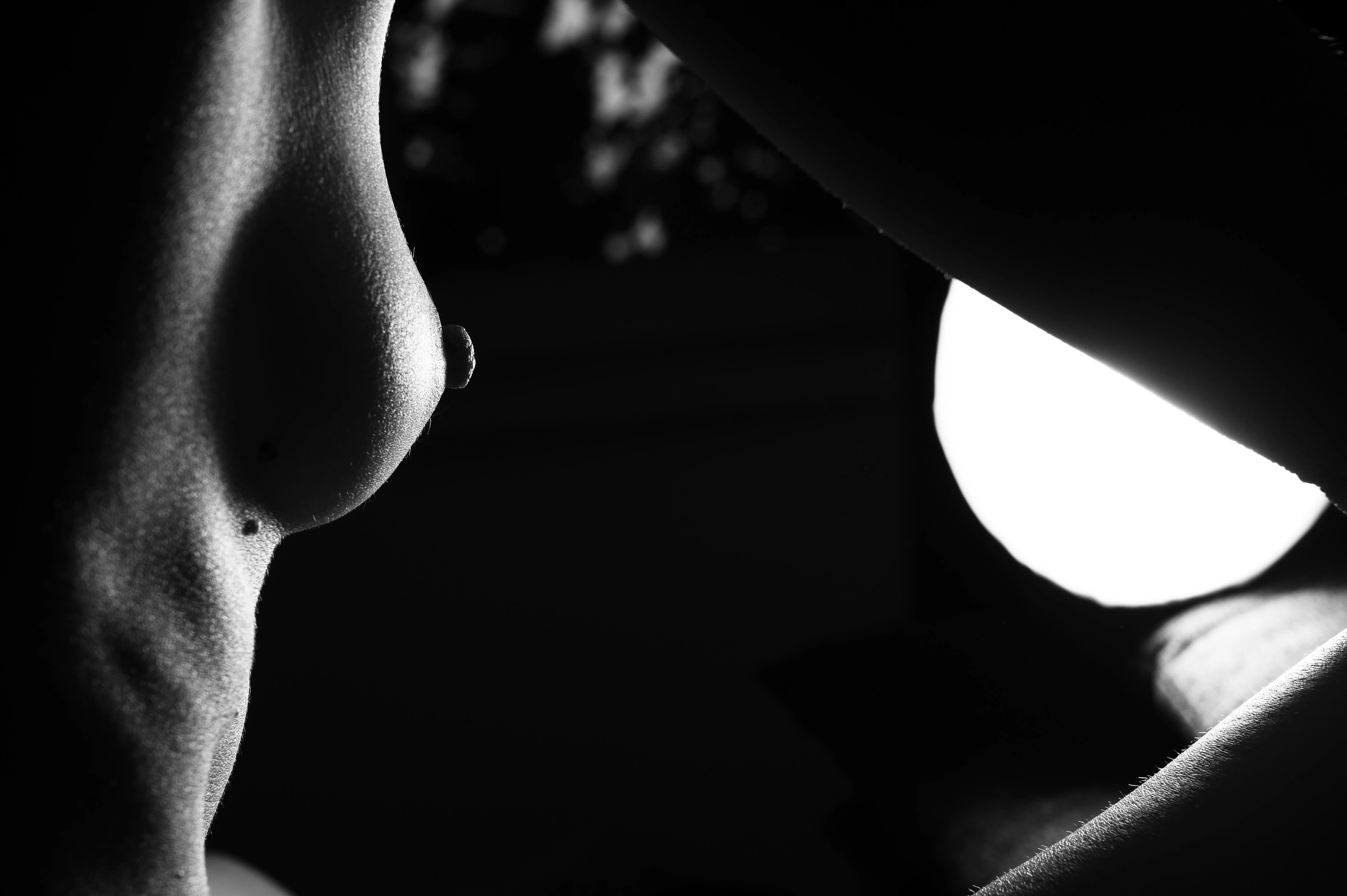 A pro nipple work . If you like it I can send more posted by behindnudeart