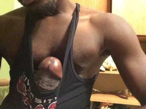 A selfie 😈 posted by Bb4x148