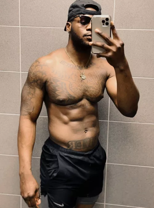 A selfie.. happy weekend by iamglacier