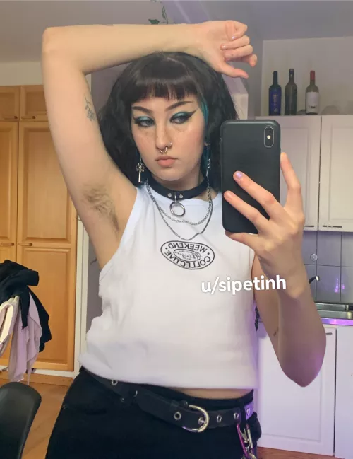 A shame no one is worshipping me by sipetinh