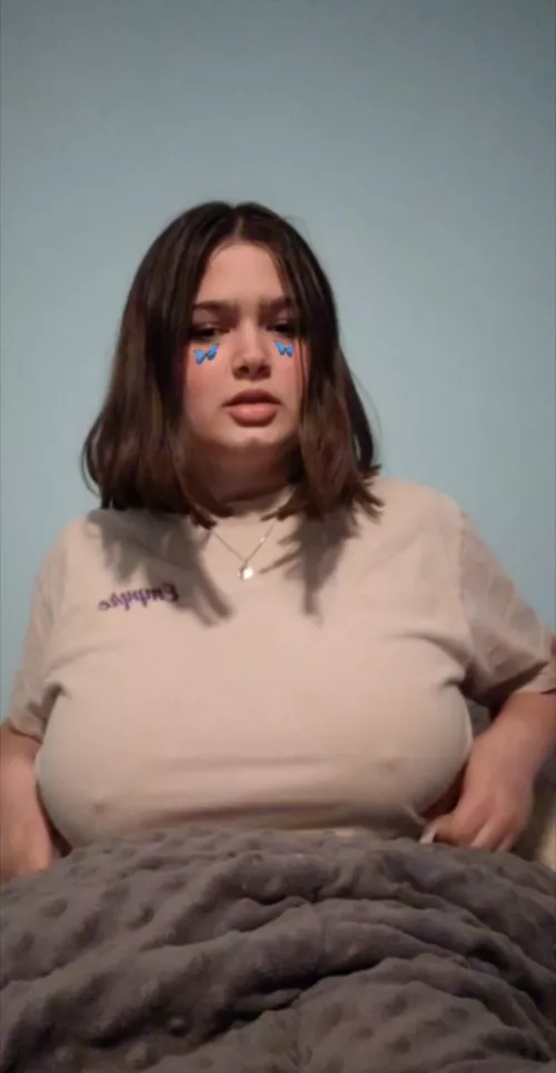 a simple post by Starmoe_idb