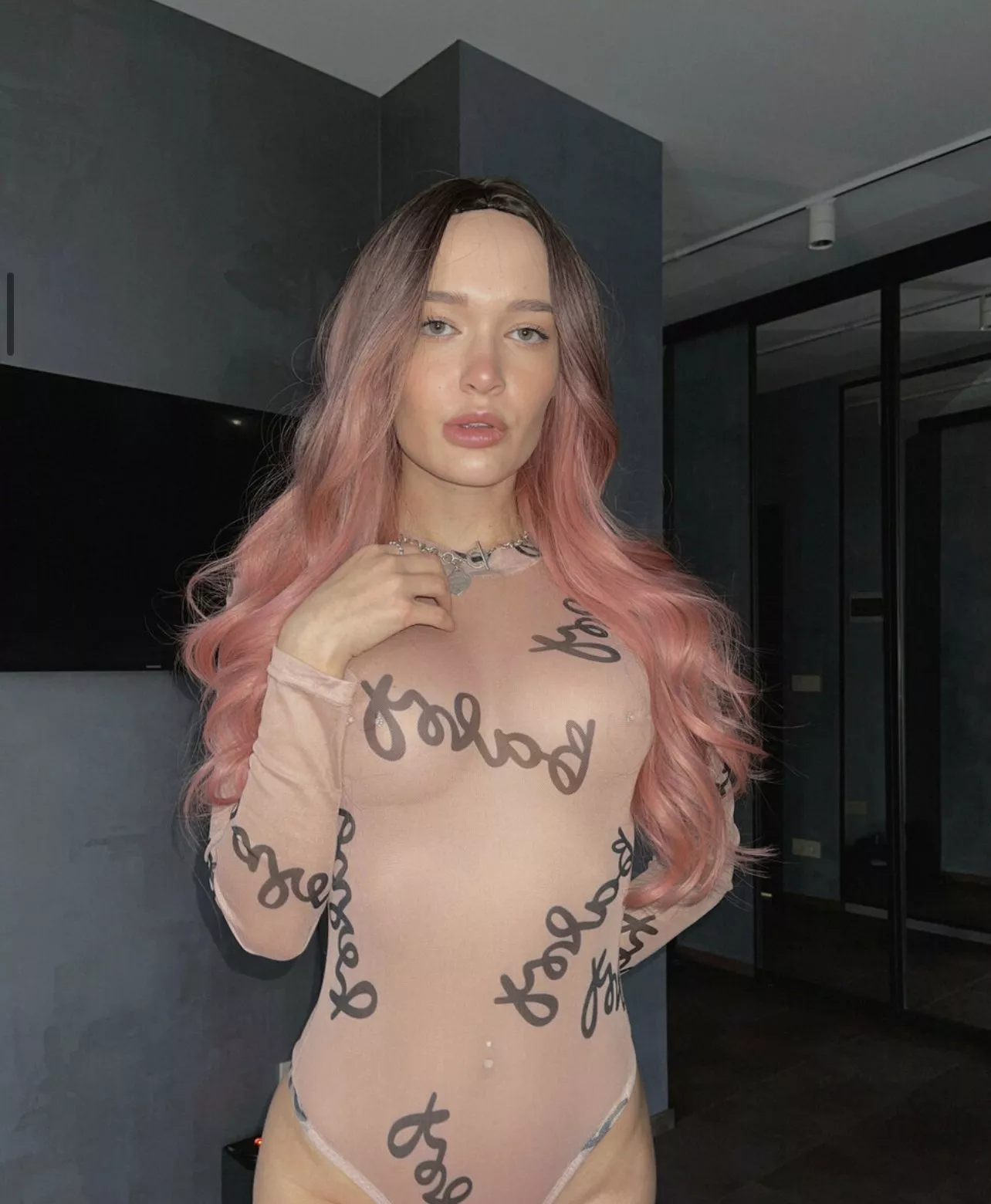 A sneak peek of my tits? | Dropped link in comments and in my profile posted by tartgoogle9617