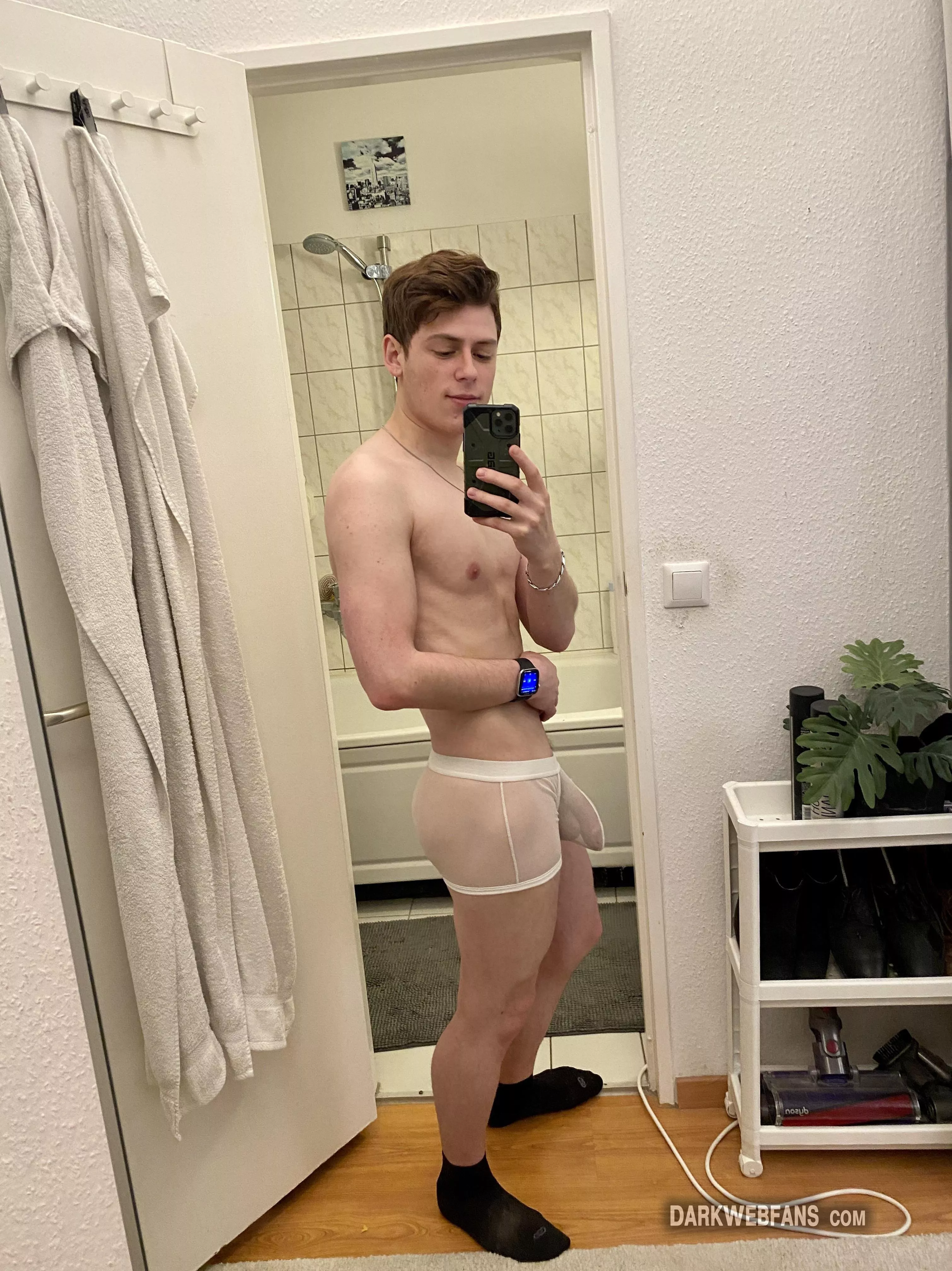 A view from the side, simply feels right. posted by 5ciroccokazoo6