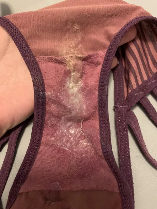 Aaaand the final result of this creamy pair by sugarandcyanidee